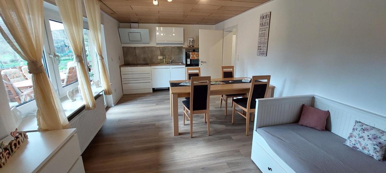 Tolle Untergeschoss-wohnung Fuer Bis Zu 5 Personen Mit Grossem Garten Und Terrasse Appartement Mörlenbach
