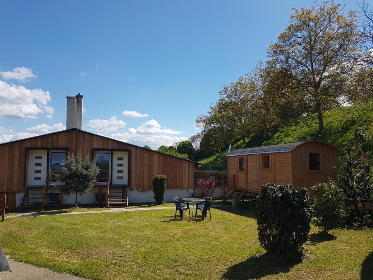 Appartement Tolle Untergeschoss-wohnung Fuer Bis Zu 5 Personen Mit Grossem Garten Und Terrasse Mörlenbach